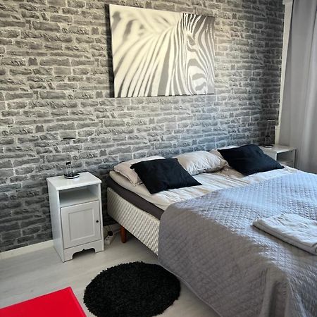 Kemi City L Near Snowcastle, 2 Rooms, Kitchen, Glazed Balcony, Free Parking On Street Exteriör bild