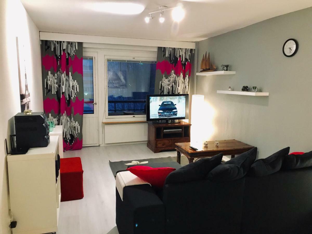 Kemi City L Near Snowcastle, 2 Rooms, Kitchen, Glazed Balcony, Free Parking On Street Exteriör bild