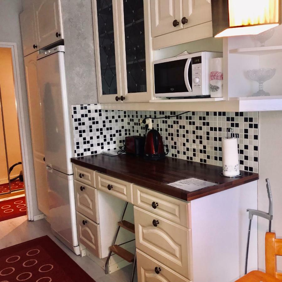 Kemi City L Near Snowcastle, 2 Rooms, Kitchen, Glazed Balcony, Free Parking On Street Exteriör bild