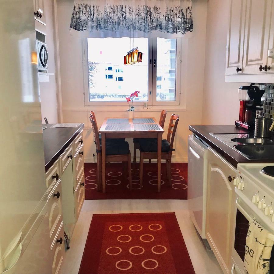 Kemi City L Near Snowcastle, 2 Rooms, Kitchen, Glazed Balcony, Free Parking On Street Exteriör bild